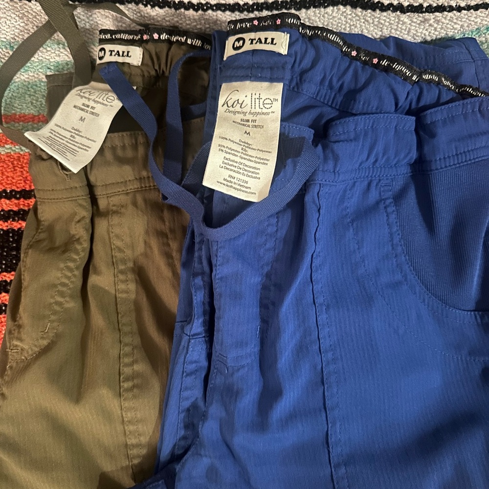 Koi Lite Scrubs Medium Tall- Olive and Blue
